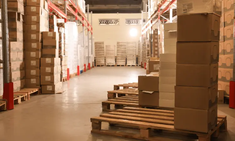  شرکت در نمایشگاه‌ها و بازارهای عمده‌فروشی